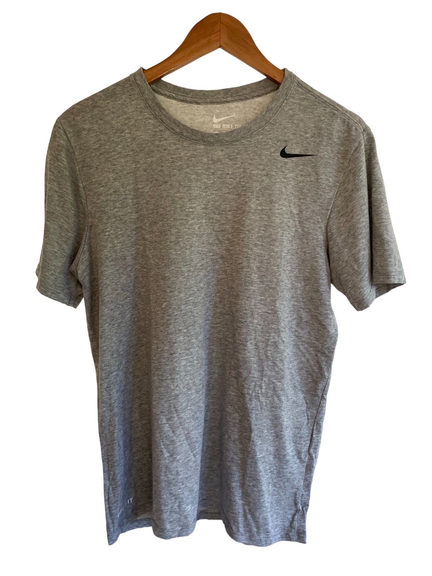 Suéter Nike — Talla M